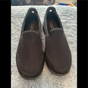 Sketchers Slip on Sneakers